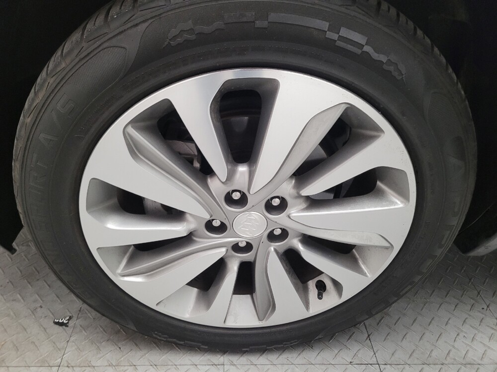 2018 Buick Encore in Fresno, CA 93726 - 18120323 31