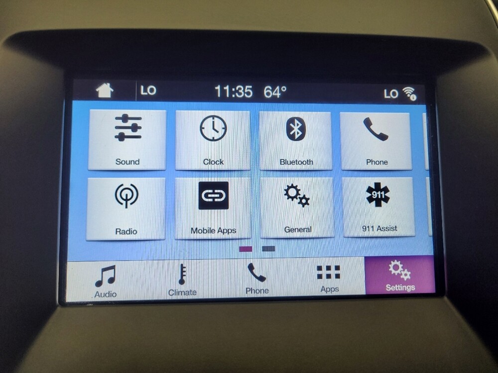 2017 Ford Edge in Fresno, CA 93726 - 18120324 25