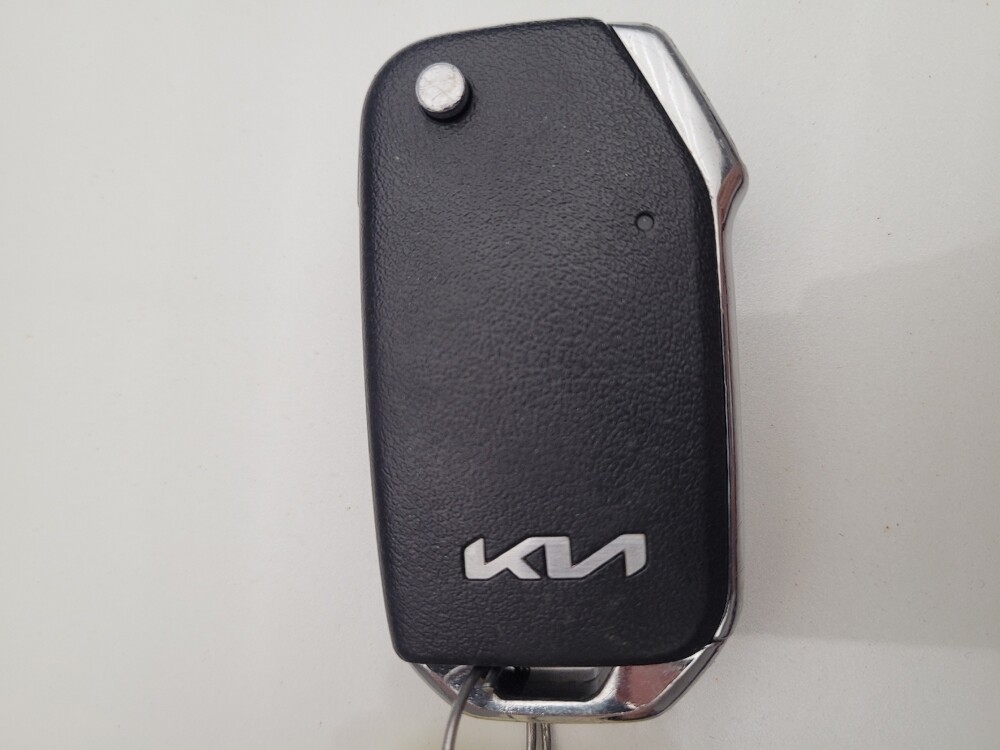 2023 Kia Soul in Bakersfield, CA 93309 - 18120326 32