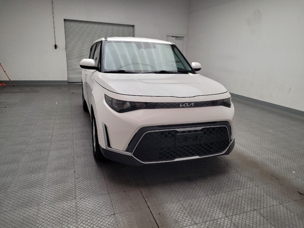 2023 Kia Soul in Bakersfield, CA 93309 - 18120326 14