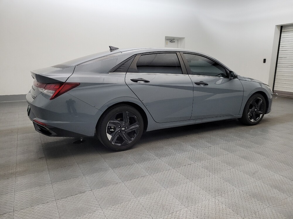 2021 Hyundai Elantra in Mesa, AZ 85210 - 18120328 10