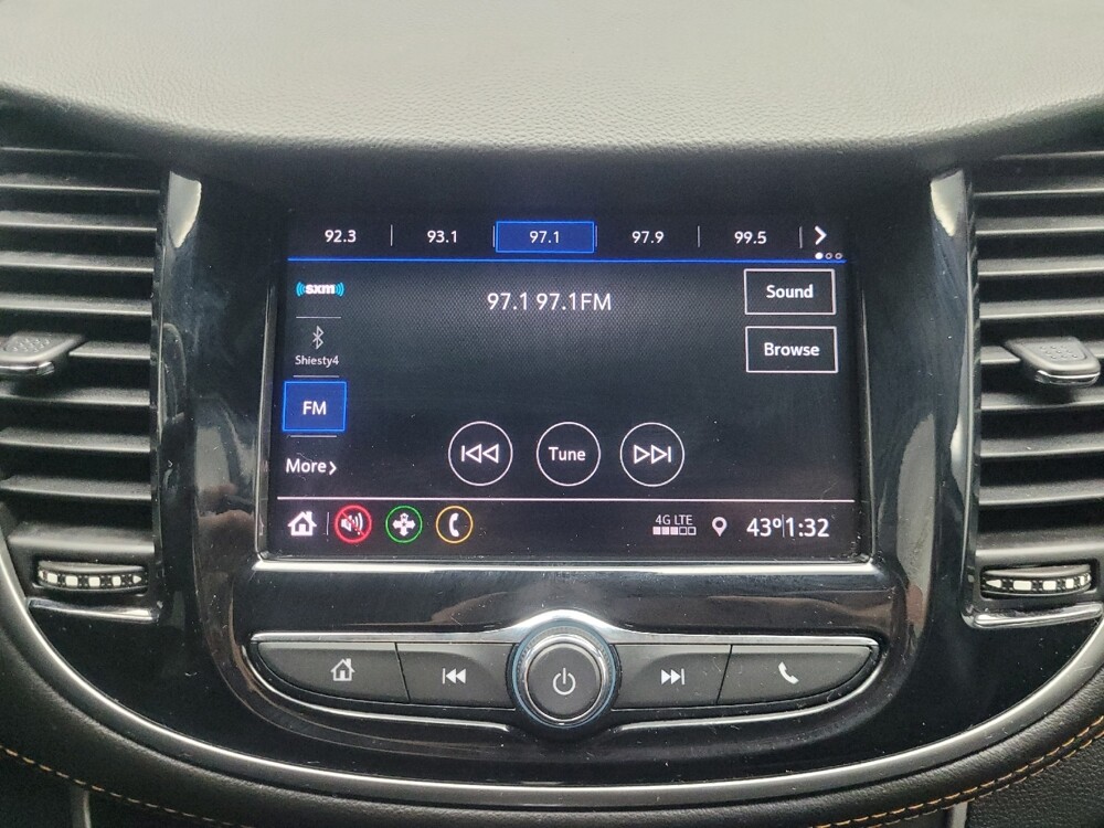 2020 Chevrolet Trax in Ft Wayne, IN 46805 - 18120329 25