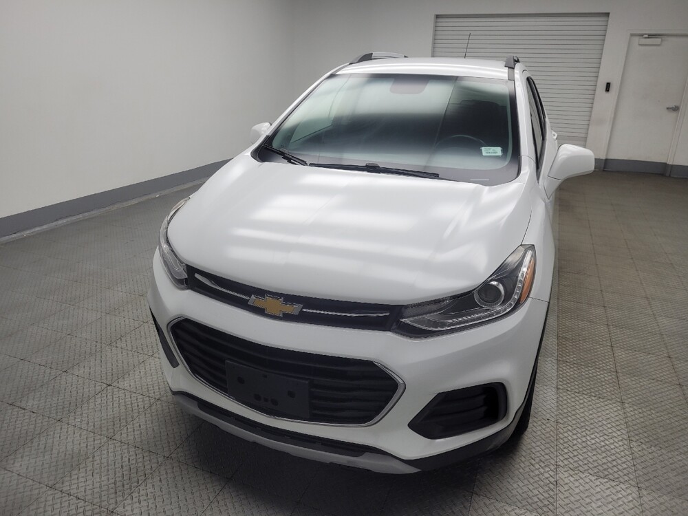 2020 Chevrolet Trax in Ft Wayne, IN 46805 - 18120329 15
