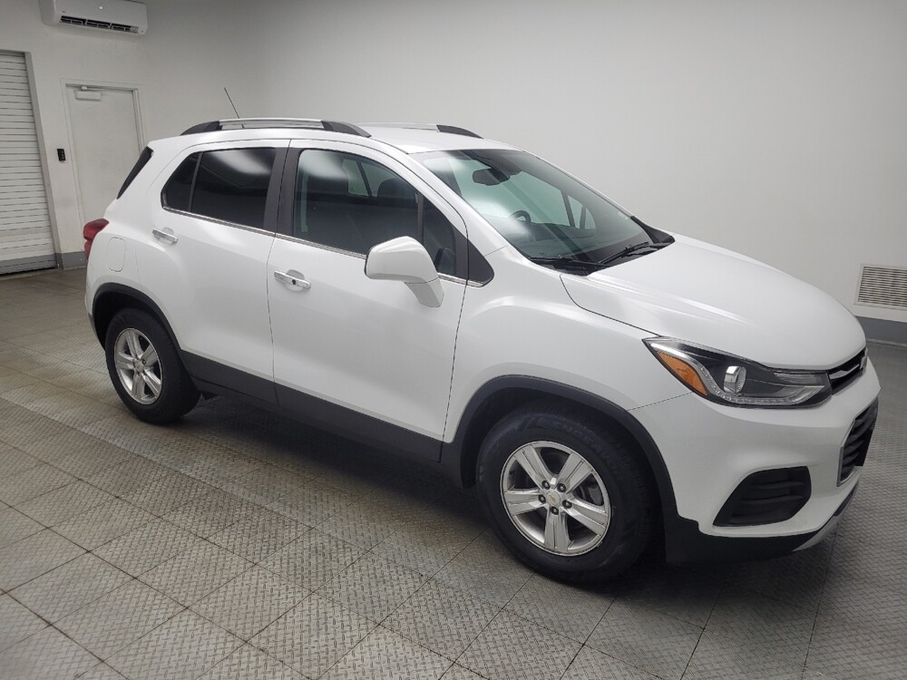 2020 Chevrolet Trax in Ft Wayne, IN 46805 - 18120329 11