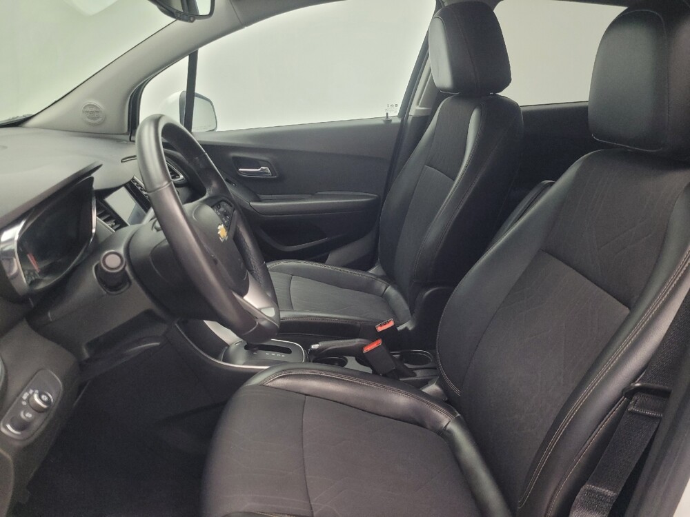 2020 Chevrolet Trax in Ft Wayne, IN 46805 - 18120329 17