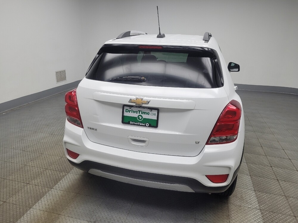 2020 Chevrolet Trax in Ft Wayne, IN 46805 - 18120329 7