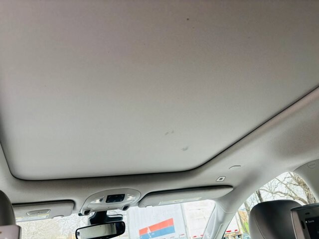 2018 Chrysler Pacifica in Harrisonburg, VA 22801 - 18120331 11