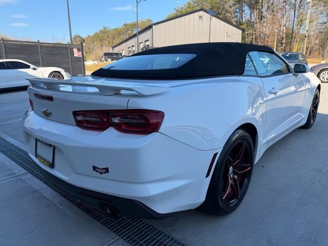 2019 Chevrolet Camaro in Knoxville, TN 37920 - 18120332 2