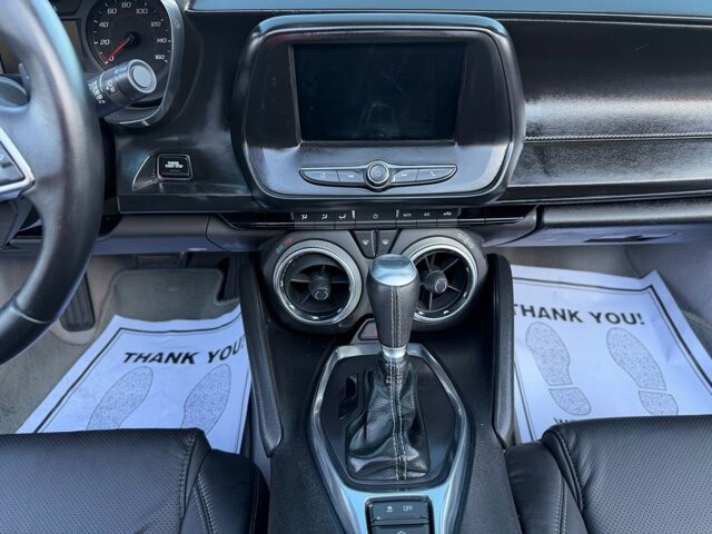 2019 Chevrolet Camaro in Knoxville, TN 37920 - 18120332 18
