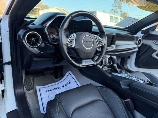 2019 Chevrolet Camaro in Knoxville, TN 37920 - 18120332 10