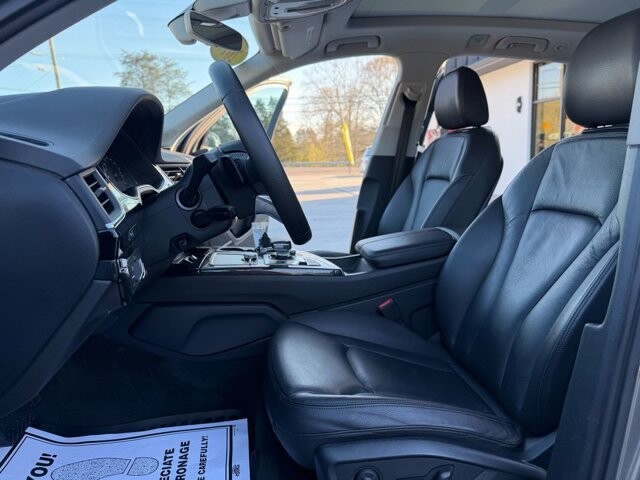 2017 Audi Q7 in Knoxville, TN 37920 - 18120333 11