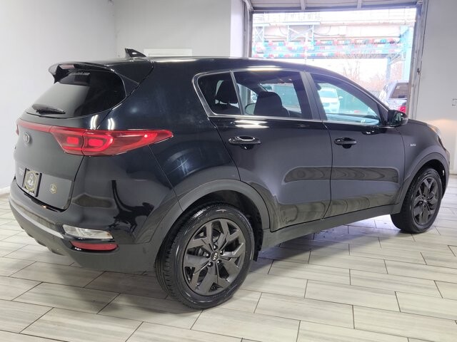 2022 Kia Sportage in Cinnaminson, NJ 08077 - 18120334 5