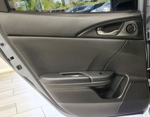 2021 Honda Civic in Cinnaminson, NJ 08077 - 18120336 12