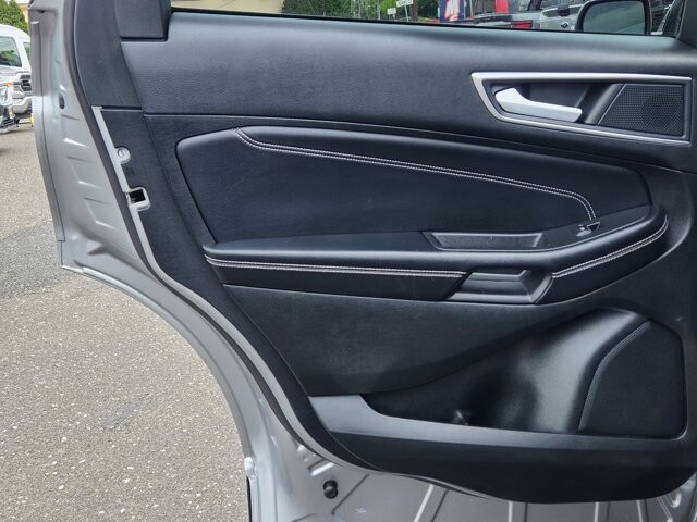 2023 Ford Edge in Cinnaminson, NJ 08077 - 18120337 12