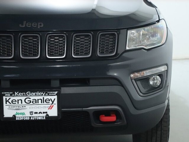 2018 Jeep Compass in Bedford, OH 44146 - 18120343 6