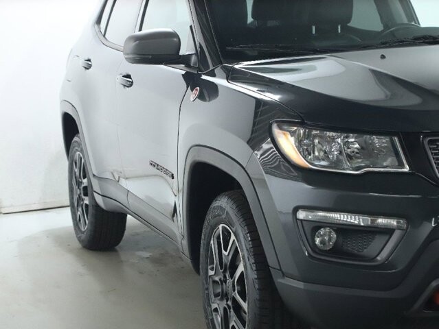 2018 Jeep Compass in Bedford, OH 44146 - 18120343 8