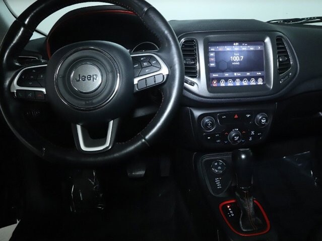 2018 Jeep Compass in Bedford, OH 44146 - 18120343 27