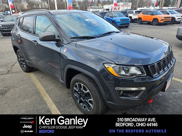 2018 Jeep Compass in Bedford, OH 44146 - 18120343 46