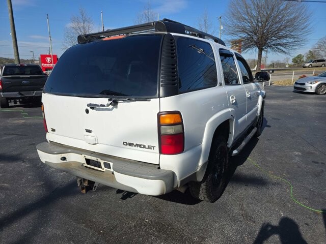 2004 Chevrolet Tahoe in Knoxville, TN 37912 - 18120350 8