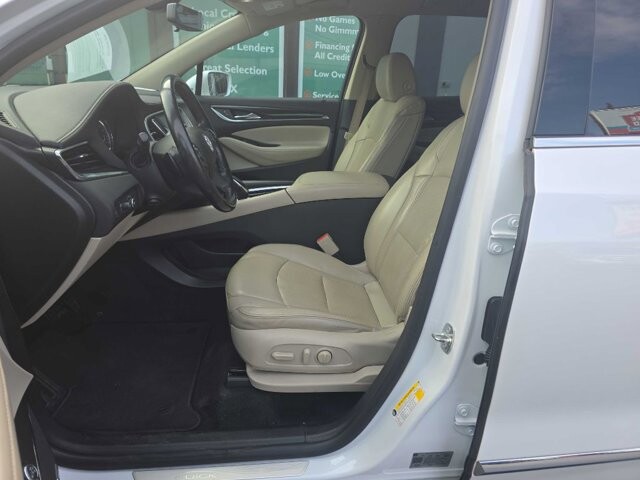 2018 Buick Enclave in Knoxville, TN 37912 - 18120351 8