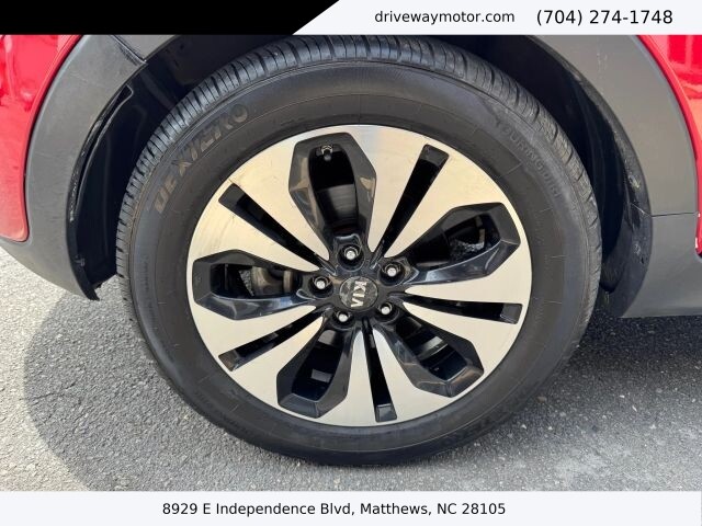 2012 Kia Sportage in Matthews, NC 28105 - 18120358 11