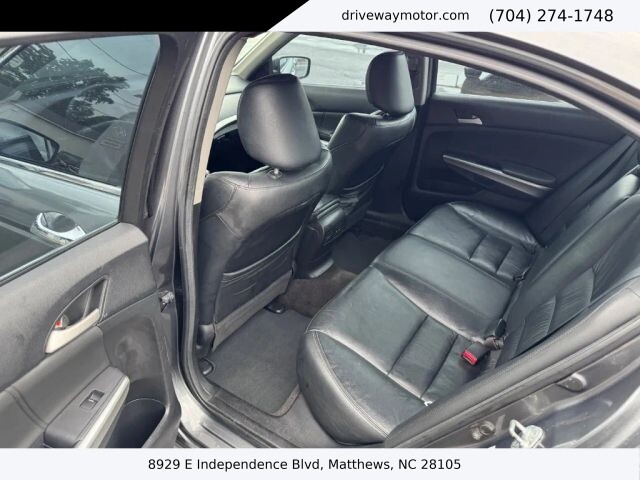 2010 Honda Accord in Matthews, NC 28105 - 18120361 6