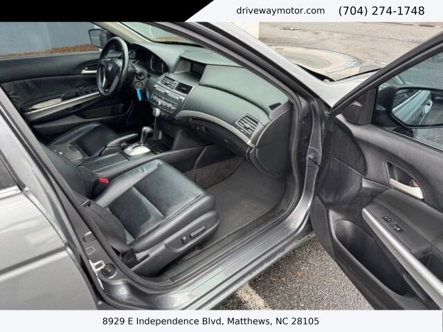 2010 Honda Accord in Matthews, NC 28105 - 18120361 9
