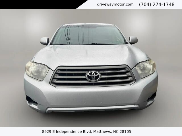 2010 Toyota Highlander in Matthews, NC 28105 - 18120364 2