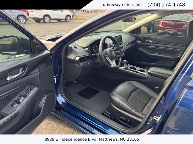 2021 Nissan Altima in Matthews, NC 28105 - 18120366 5