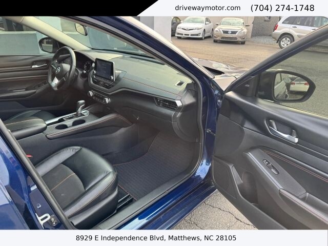 2021 Nissan Altima in Matthews, NC 28105 - 18120366 9