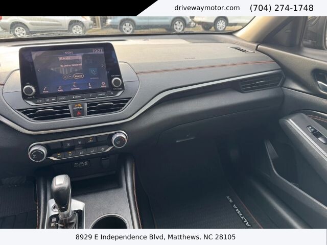 2021 Nissan Altima in Matthews, NC 28105 - 18120366 13
