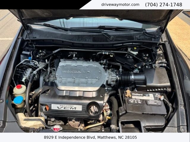 2011 Honda Accord in Matthews, NC 28105 - 18120367 10
