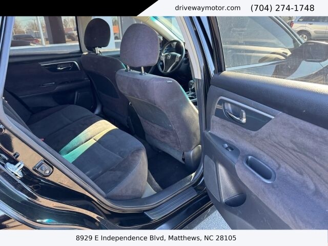 2013 Nissan Altima in Matthews, NC 28105 - 18120369 8