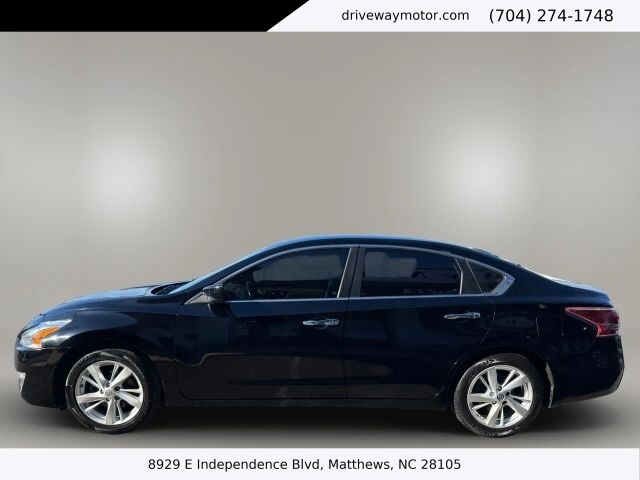 2013 Nissan Altima in Matthews, NC 28105 - 18120369 3
