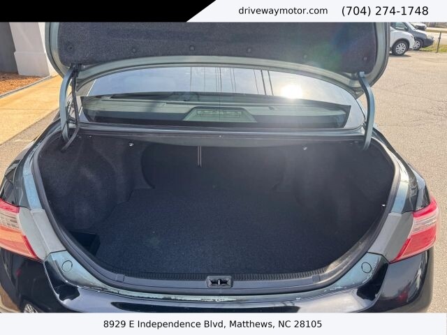 2009 Toyota Camry in Matthews, NC 28105 - 18120373 7