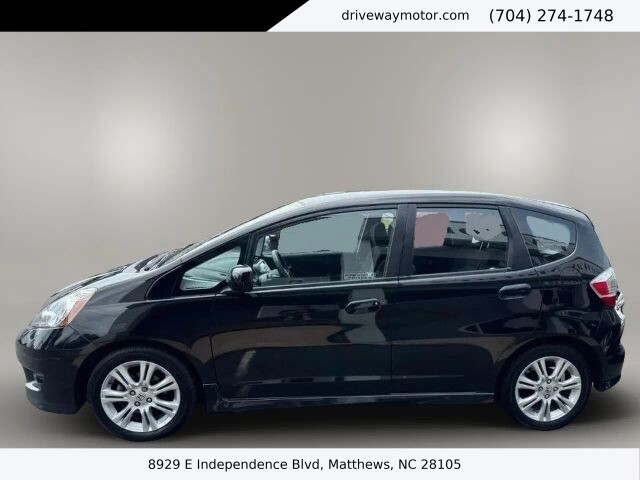 2010 Honda Fit in Matthews, NC 28105 - 18120374 3