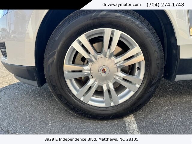 2010 Cadillac SRX in Matthews, NC 28105 - 18120378 11
