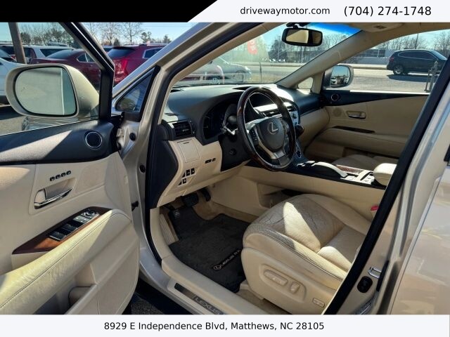 2013 Lexus RX 450h in Matthews, NC 28105 - 18120379 5