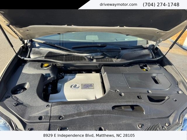 2013 Lexus RX 450h in Matthews, NC 28105 - 18120379 10