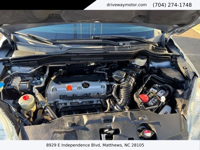 2010 Honda CR-V in Matthews, NC 28105 - 18120380 5
