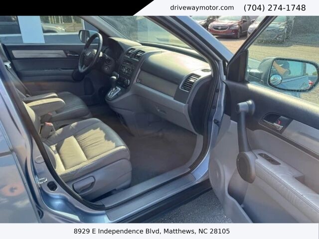 2010 Honda CR-V in Matthews, NC 28105 - 18120380 13