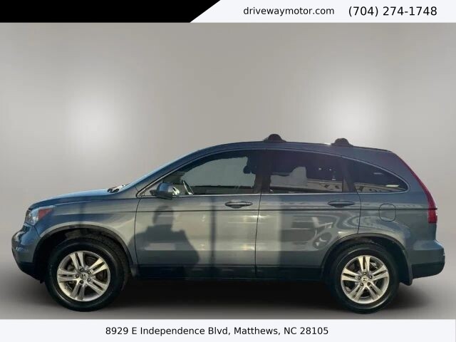 2010 Honda CR-V in Matthews, NC 28105 - 18120380 3