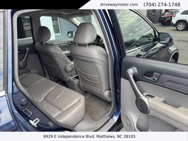 2008 Honda CR-V in Matthews, NC 28105 - 18120384 8