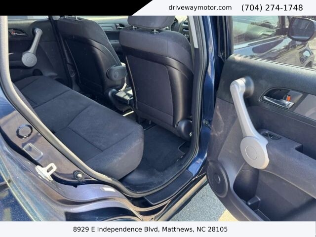 2007 Honda CR-V in Matthews, NC 28105 - 18120385 8