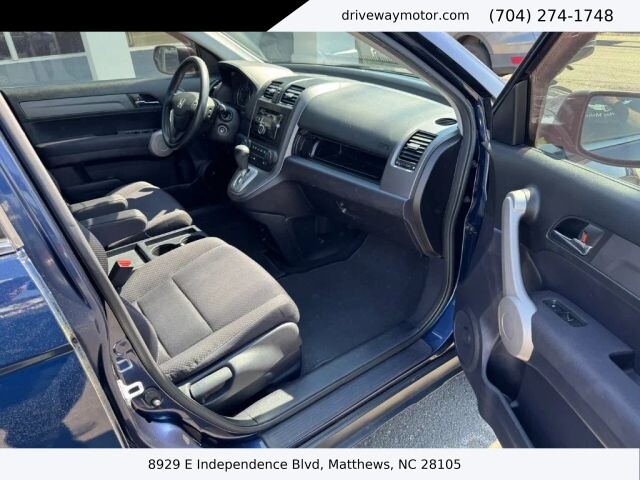 2007 Honda CR-V in Matthews, NC 28105 - 18120385 9