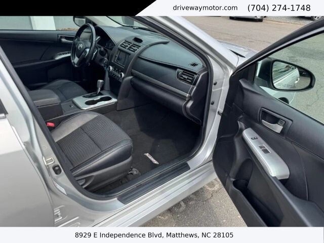 2014 Toyota Camry in Matthews, NC 28105 - 18120388 9
