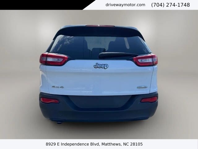 2014 Jeep Cherokee in Matthews, NC 28105 - 18120389 4