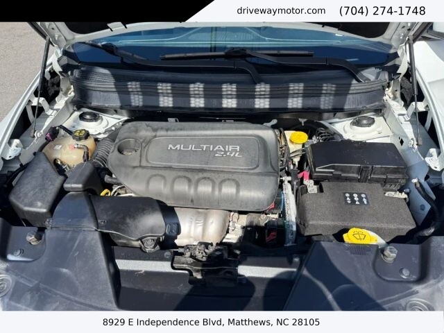 2014 Jeep Cherokee in Matthews, NC 28105 - 18120389 10