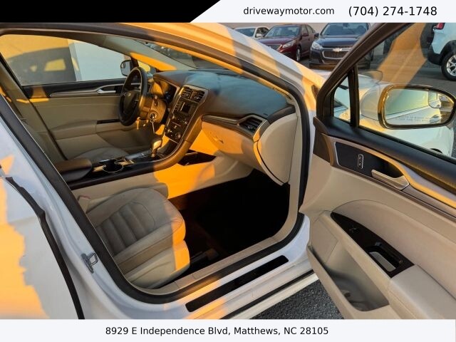 2014 Ford Fusion in Matthews, NC 28105 - 18120391 9