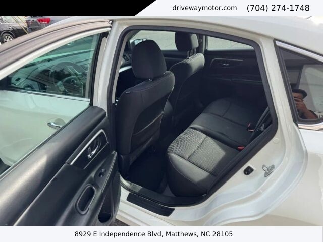 2018 Nissan Altima in Matthews, NC 28105 - 18120392 7